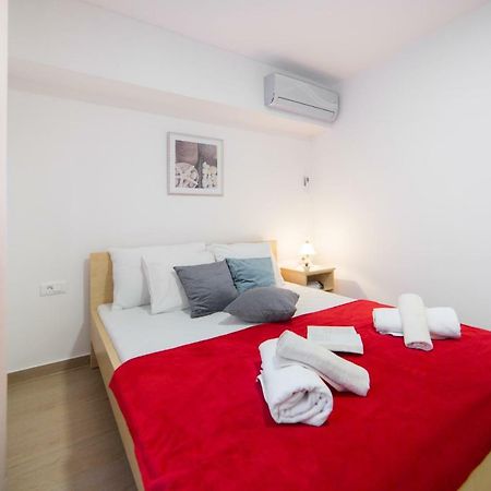 Apartments Relax Baška Voda Exteriér fotografie