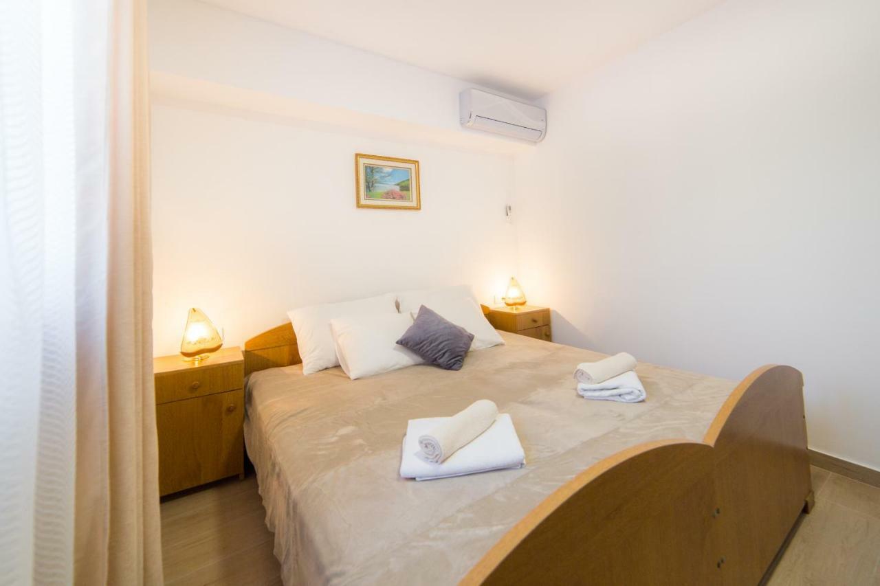 Apartments Relax Baška Voda Exteriér fotografie